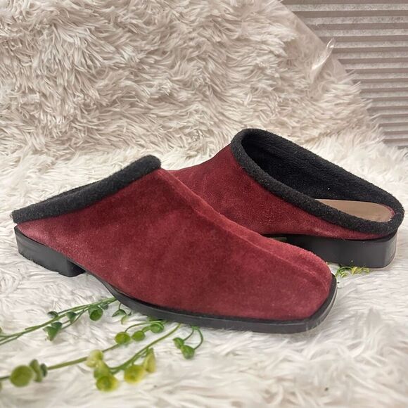 Bally Made in Italy Baleares Maroon Suede Slip‎ On Square Toe Mules  size 7M - Picture 1 of 10